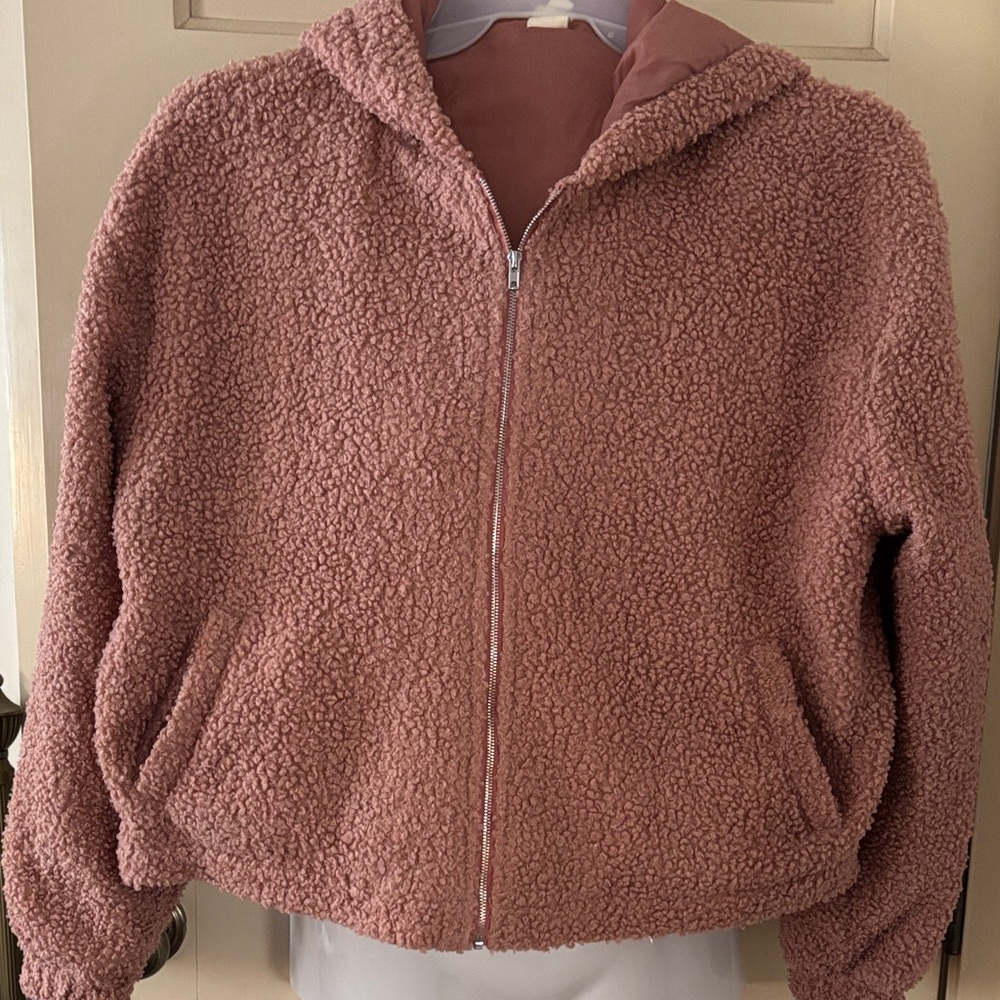 IJOAH Pink Sherpa Jacket lined
